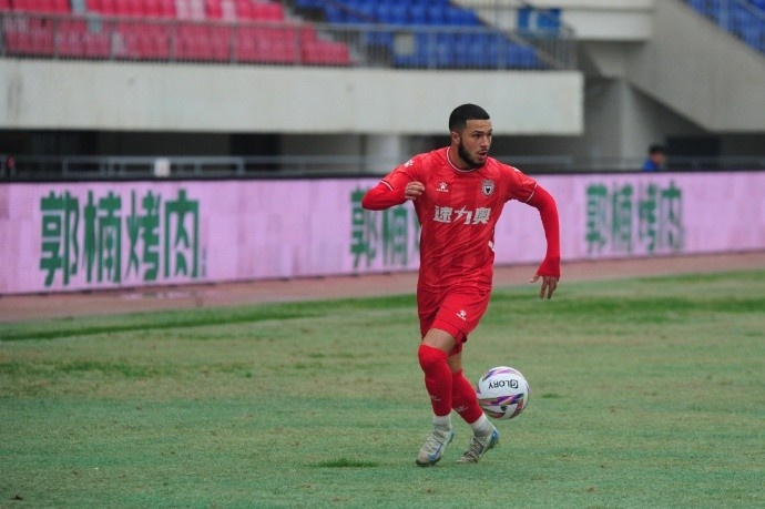  陜西聯(lián)合主場(chǎng)2-1戰(zhàn)勝上海嘉定匯龍，贏得西部杯足球邀請(qǐng)賽首勝