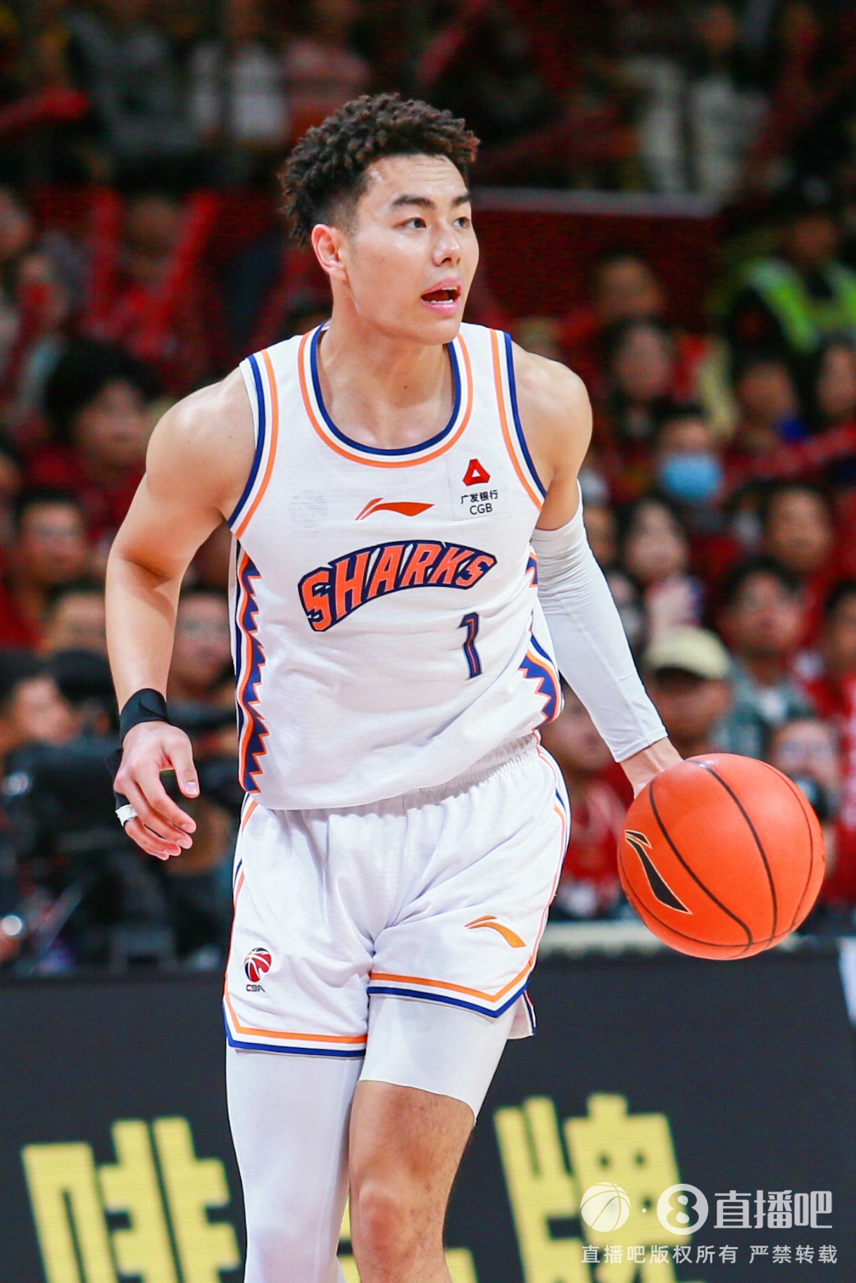  狀態(tài)火熱！李添榮15投10中&三分12中7 得到28分3板2助