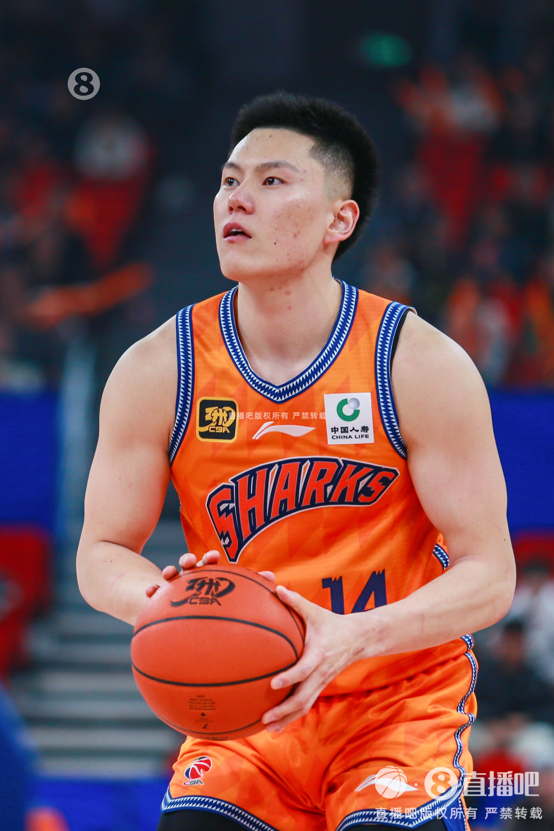  手感火熱！李弘權(quán)半場三分6中5得到15分3板0失誤