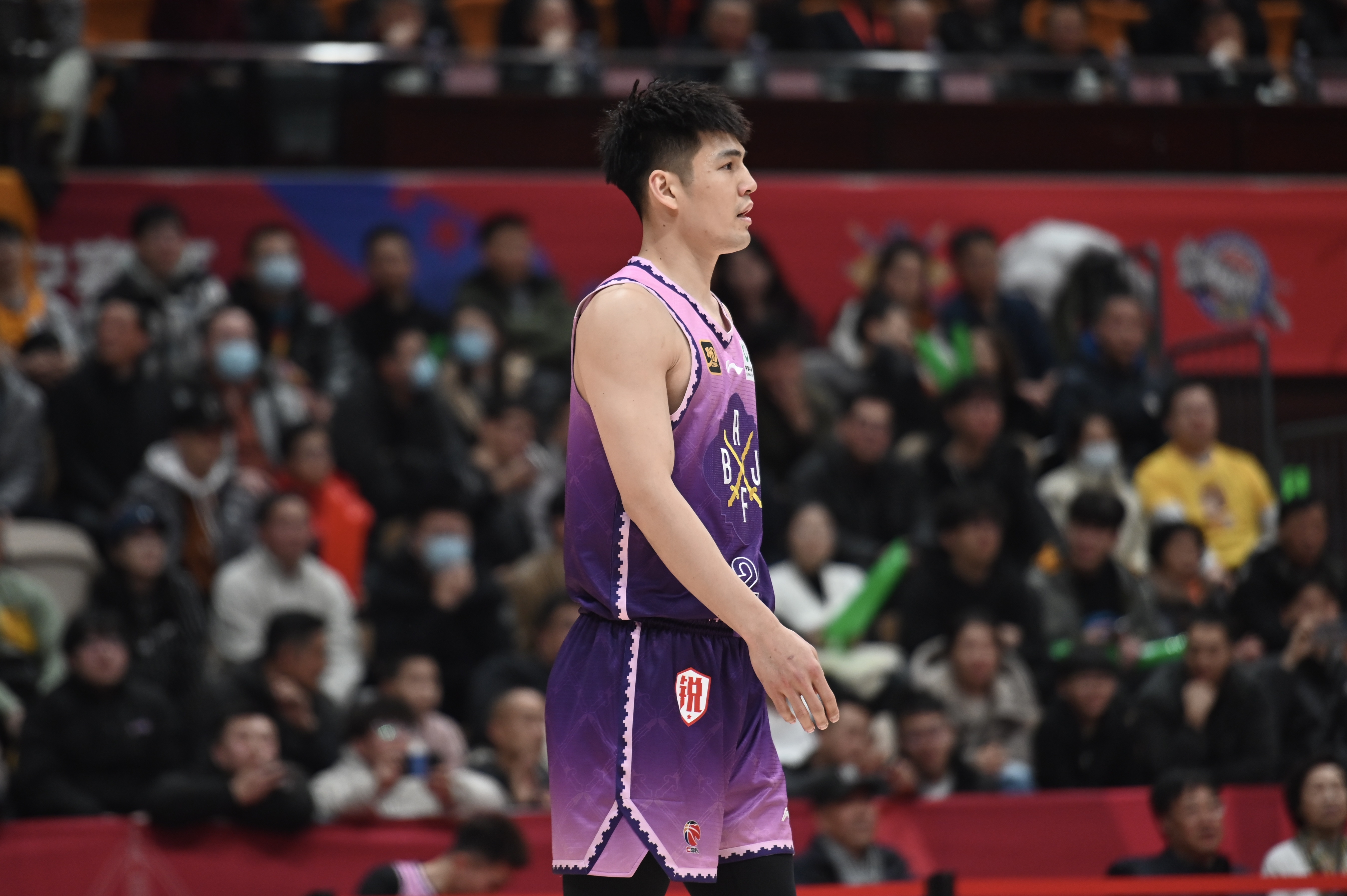  表現(xiàn)可以！陳國豪8中5拿到13分3板1斷