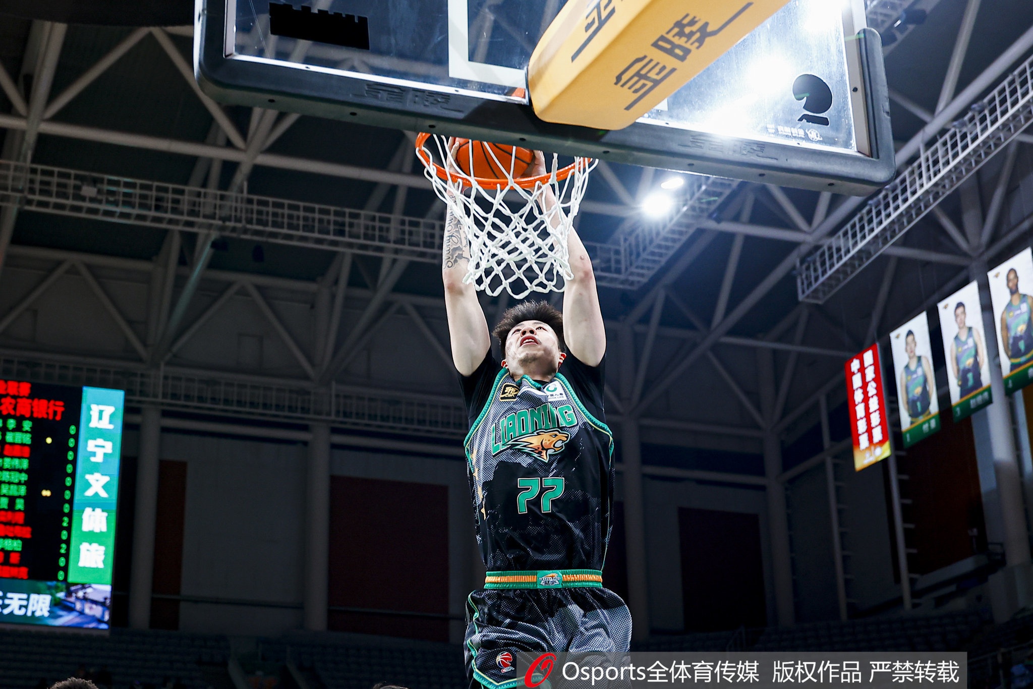  合理且高效！張鎮(zhèn)麟出場(chǎng)24分鐘10中6得12分&送6助攻 正負(fù)值+28